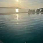 Niki Villa *