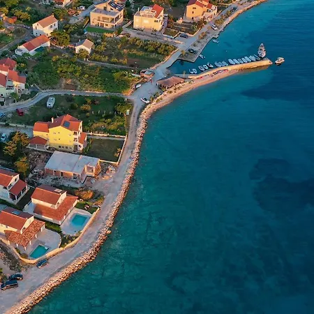Vila Niki Soline (Dalmatia)