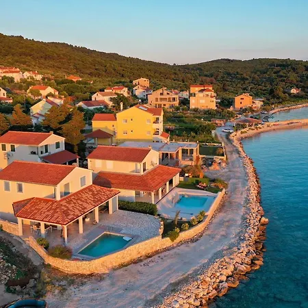Vila Niki *