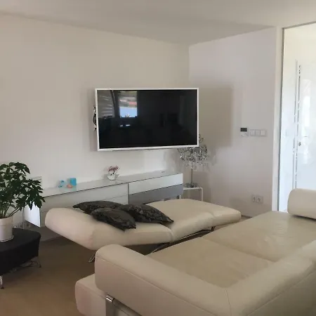 Vila Niki Soline (Dalmatia)